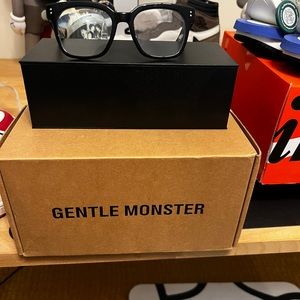 Gentle monster glass.